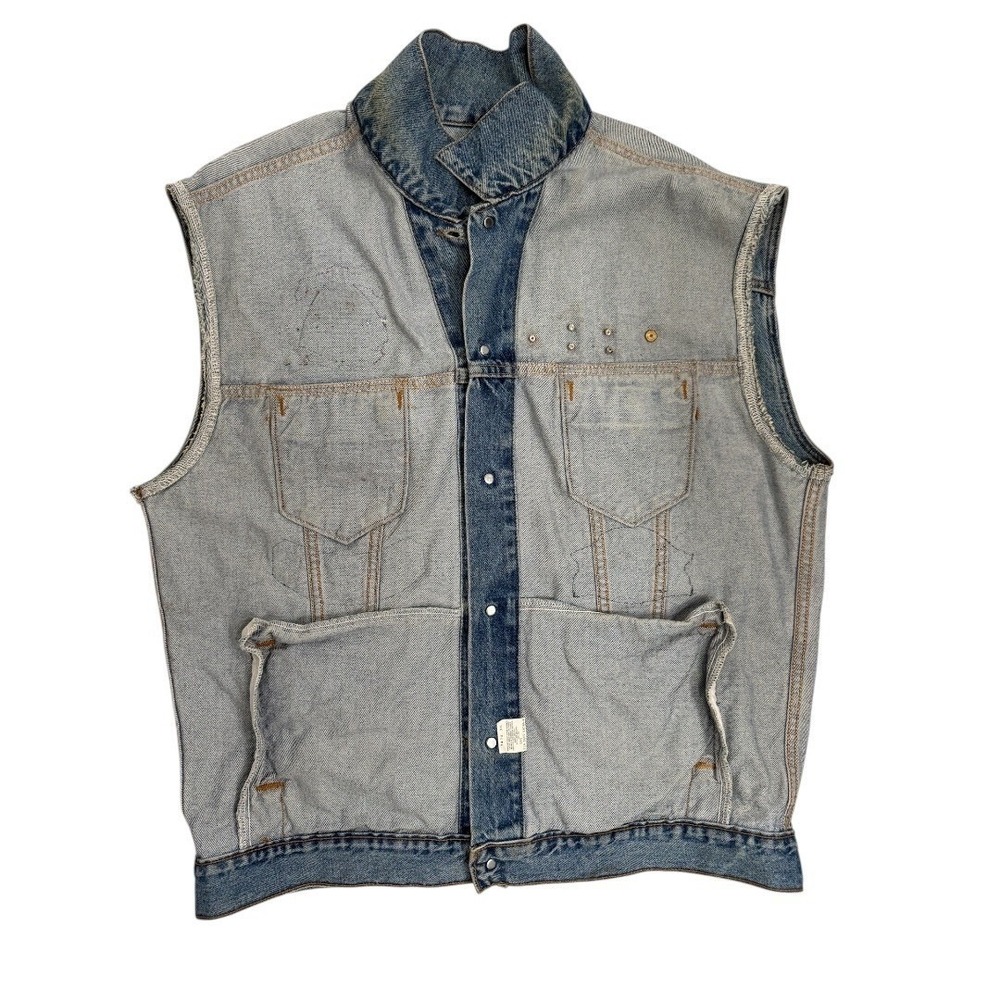 Vintage Levis Denim Vest XL Riding For Christian Motorcycles Patches Harley Pins - Picture 11 of 16